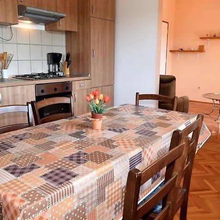 Eufemija-rab Apartman Kampor